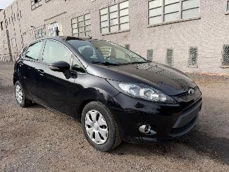 Ford Fiesta TREND picture 2