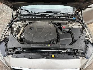 Volvo V-60 MOMENTUM picture 5