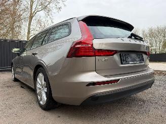 Volvo V-60 MOMENTUM picture 12