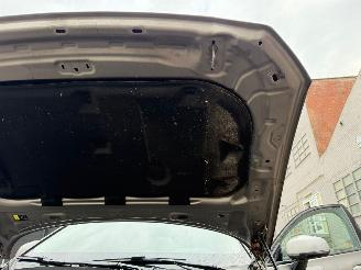 Volvo V-60 MOMENTUM picture 6