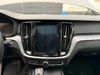 Volvo V-60 MOMENTUM picture 25