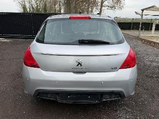 Peugeot 308 1.4 I picture 15