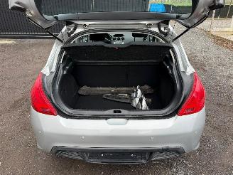 Peugeot 308 1.4 I picture 16