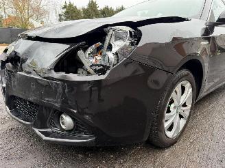 Alfa Romeo Giulietta 1.6 D picture 11