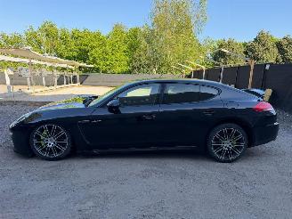 Porsche Panamera S E-HYBRID picture 14