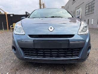 Renault Clio EXPRESSION picture 4