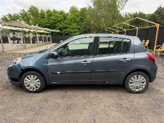 Renault Clio EXPRESSION picture 10