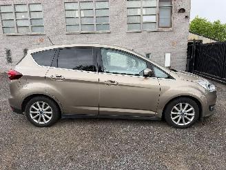 Unfallwagen Ford C-Max TITANIUM 2018/10