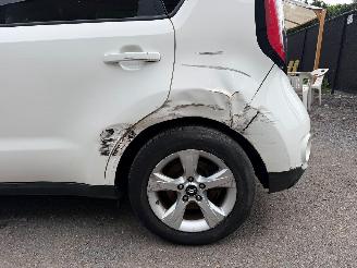 Kia Soul  picture 14