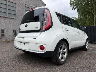 Kia Soul  picture 16