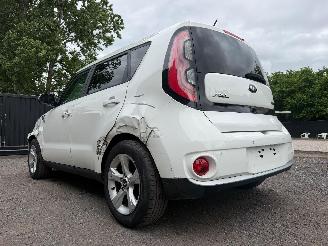 Kia Soul  picture 13