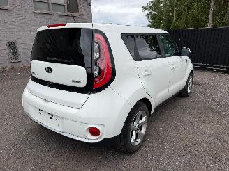 Kia Soul  picture 17