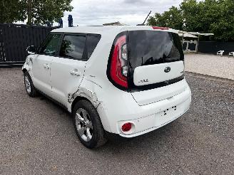 Kia Soul  picture 12