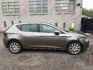 krockskadad bil auto Seat Leon STYLE 2015/5