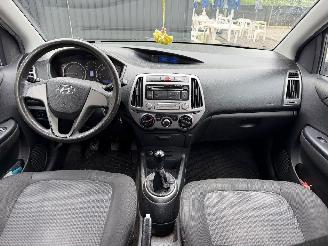 Hyundai I-20  picture 24