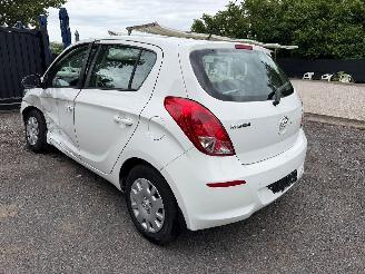 Hyundai I-20  picture 13