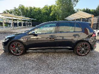 Volkswagen Golf GTI picture 1