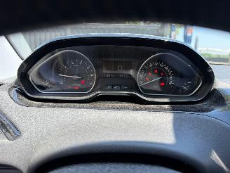 Peugeot 208 1.2 I picture 27