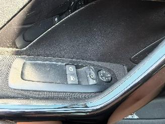 Peugeot 208 1.2 I picture 32
