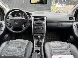 Mercedes B-klasse 1.5 picture 22