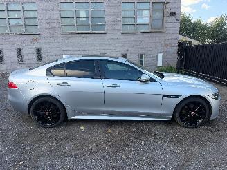 krockskadad bil auto Jaguar XE R-SPORT 2018/4