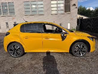 skadebil auto Peugeot 208 II GT LINE 2022/11