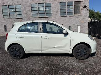 krockskadad bil auto Nissan Micra 1.2 2013/9