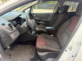 Renault Clio AUTHENTIQUE picture 17