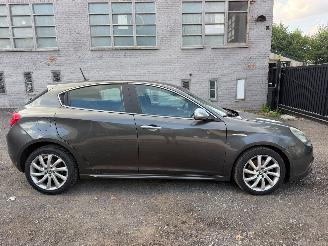 Coche accidentado Alfa Romeo Giulietta 2.0 JTD 2011/7