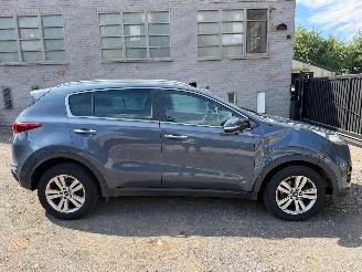 uszkodzony samochody osobowe Kia Sportage MOET WE 2016/2