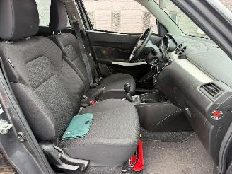 Suzuki Swift 1.3 picture 21