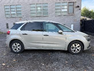 Voiture accidenté Citroën C4-picasso PICASSO II 2017/3