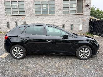 Coche accidentado Seat Leon 1.0 2020/2