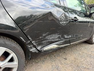 Renault Clio LIMITED picture 2