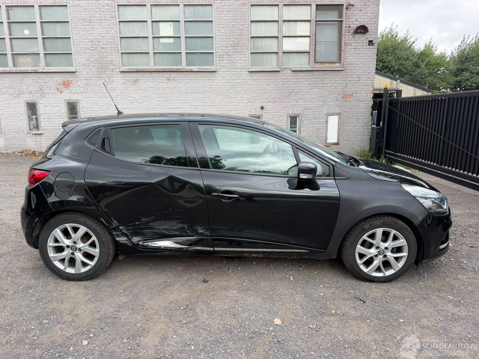 Renault Clio LIMITED