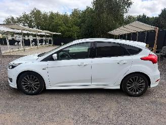 Ford Focus ST-LINE picture 10