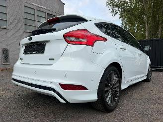 Ford Focus ST-LINE picture 15