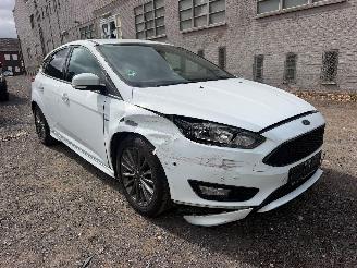 Ford Focus ST-LINE picture 2