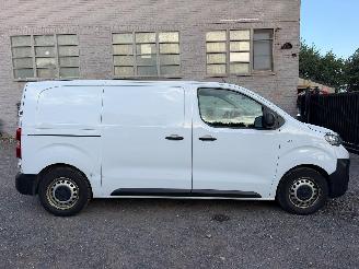 skadebil bedrijf Peugeot Expert 2.0HDI 2023/2