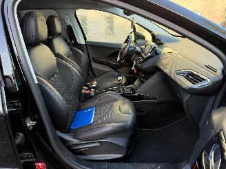 Peugeot 2008 GT LINE picture 22