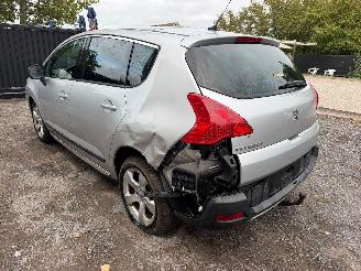 Peugeot 3008 ALLURE picture 5