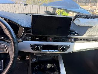 Audi A4 S LINE picture 27