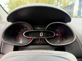 Renault Clio IV GRANDTOUR ZE picture 28