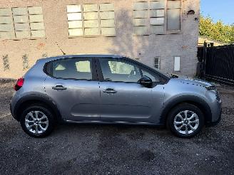 Schadeauto Citroën C3 1.2 2021/12