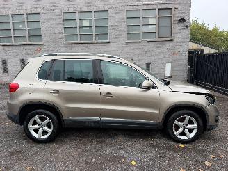 Coche accidentado Volkswagen Tiguan 2.0 DTI 2014/12