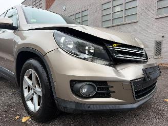 Volkswagen Tiguan 2.0 DTI picture 3