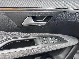 Peugeot 3008 II ACTIVE picture 30