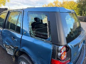 Land Rover Freelander 2 TD4 SE picture 15