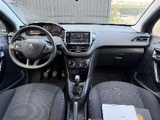 Peugeot 208 1.2 I picture 24