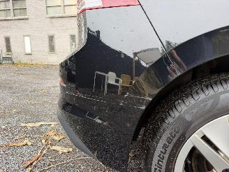 Volkswagen Golf 2.0 TDI picture 17